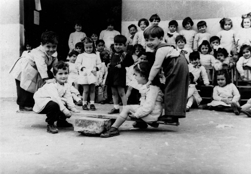 Jeux en classe maternelle