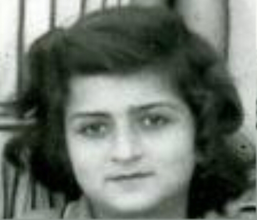 Raymonde Mellul-Artiaga, décédée, dans sa classe de fin d’études de l’école des filles de Safi, Maroc